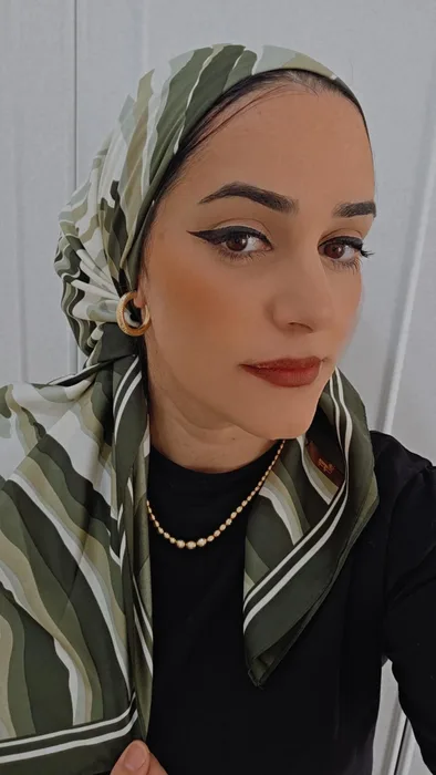 מטפחת מרובעת משי זברה ירוק