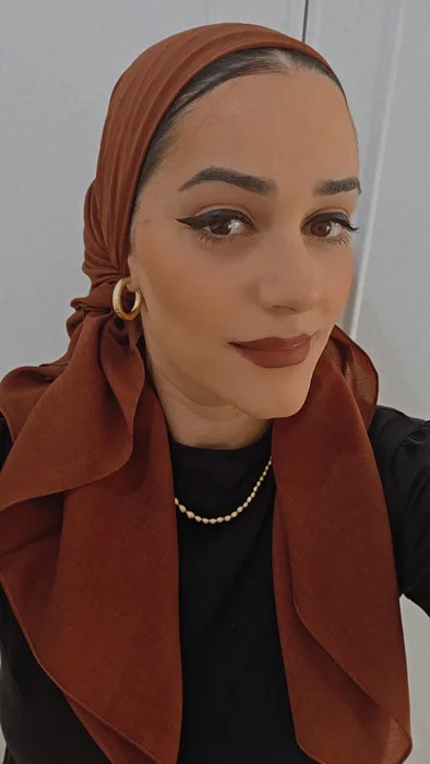 מטפחת מרובעת חמרה