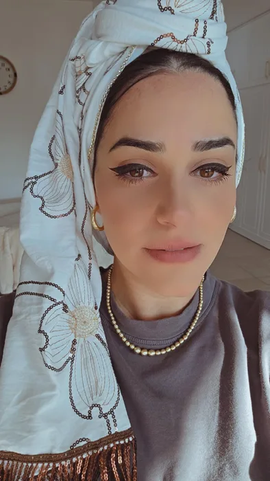 לונג דגם נרקיס לבן