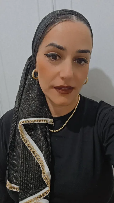 לונג שרשרת זהב שחור