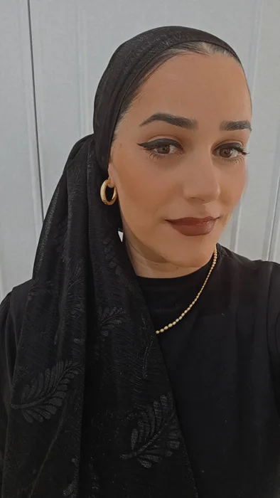 לונג עלים שחור שחור