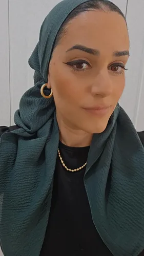 מטפחת קרפ צבע ירוק בקבוק 3 ב100